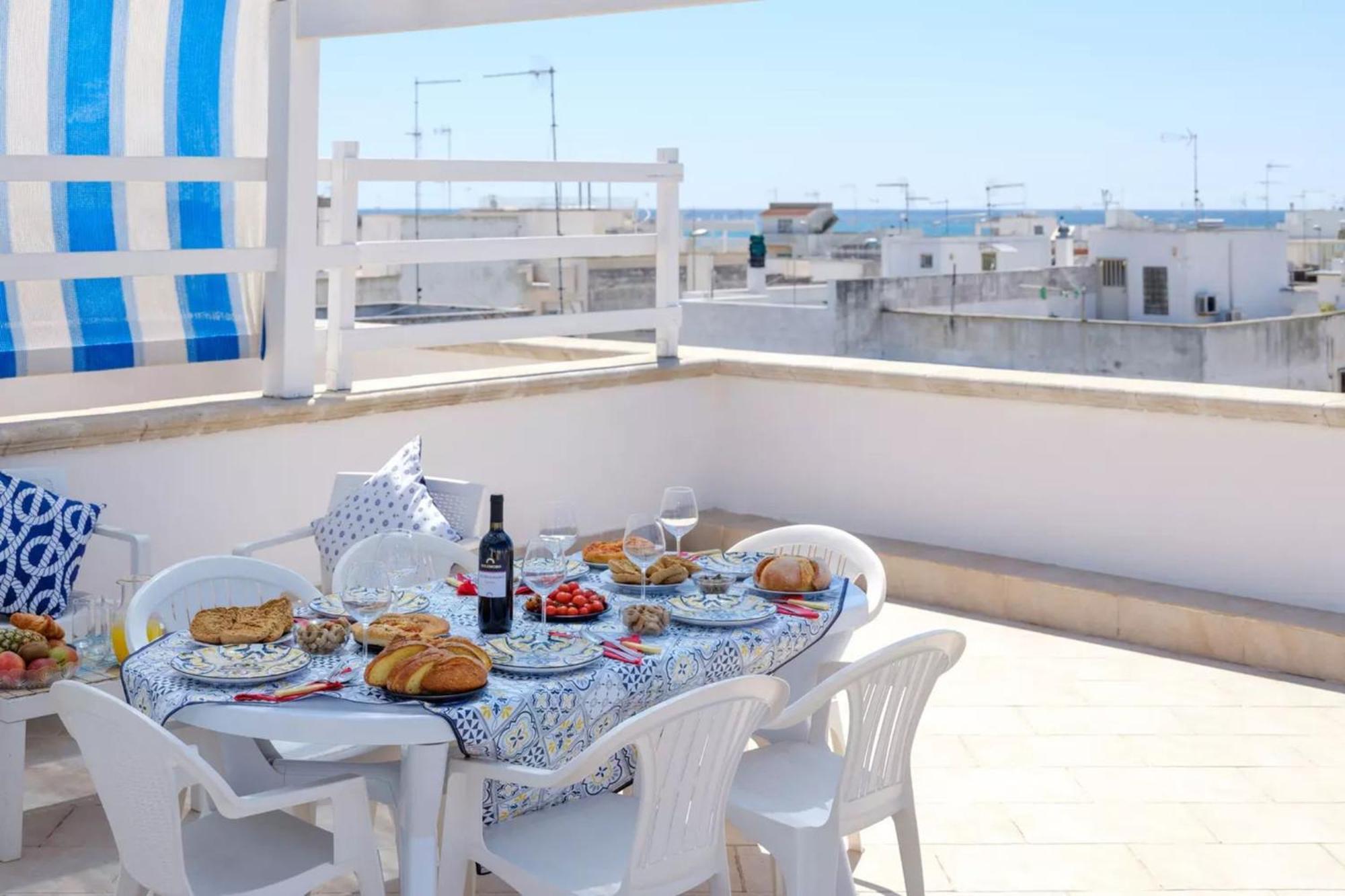 Emerald Residence Sleeps 12 With Sea View Porto Cesareo Exterior foto
